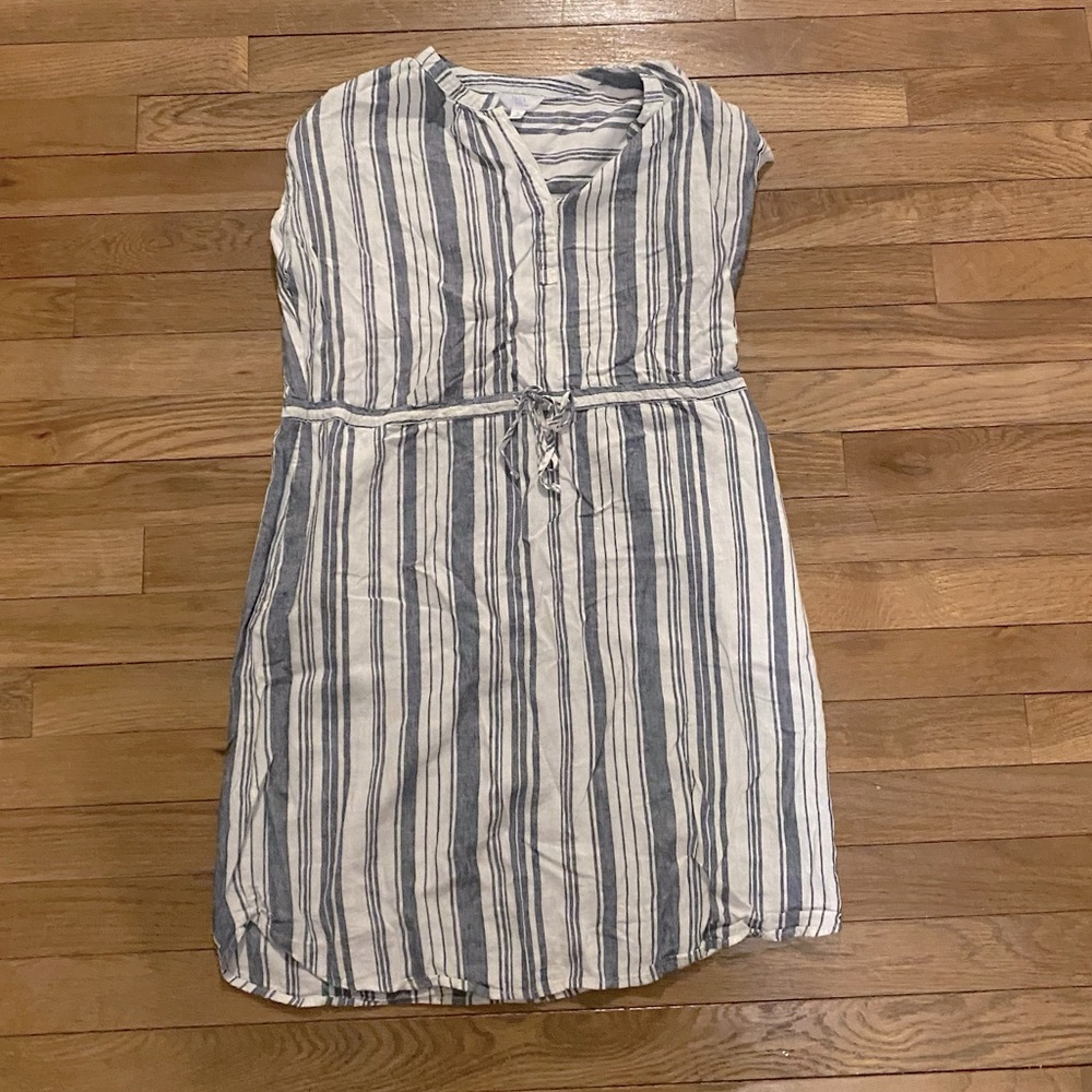 Linen dress
